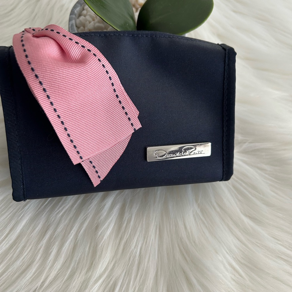 Oscar de la Renta Black and Pink Cosmetic Bag